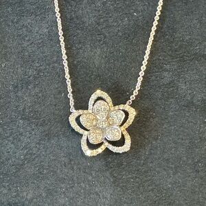 Graff diamond wildflower small necklace